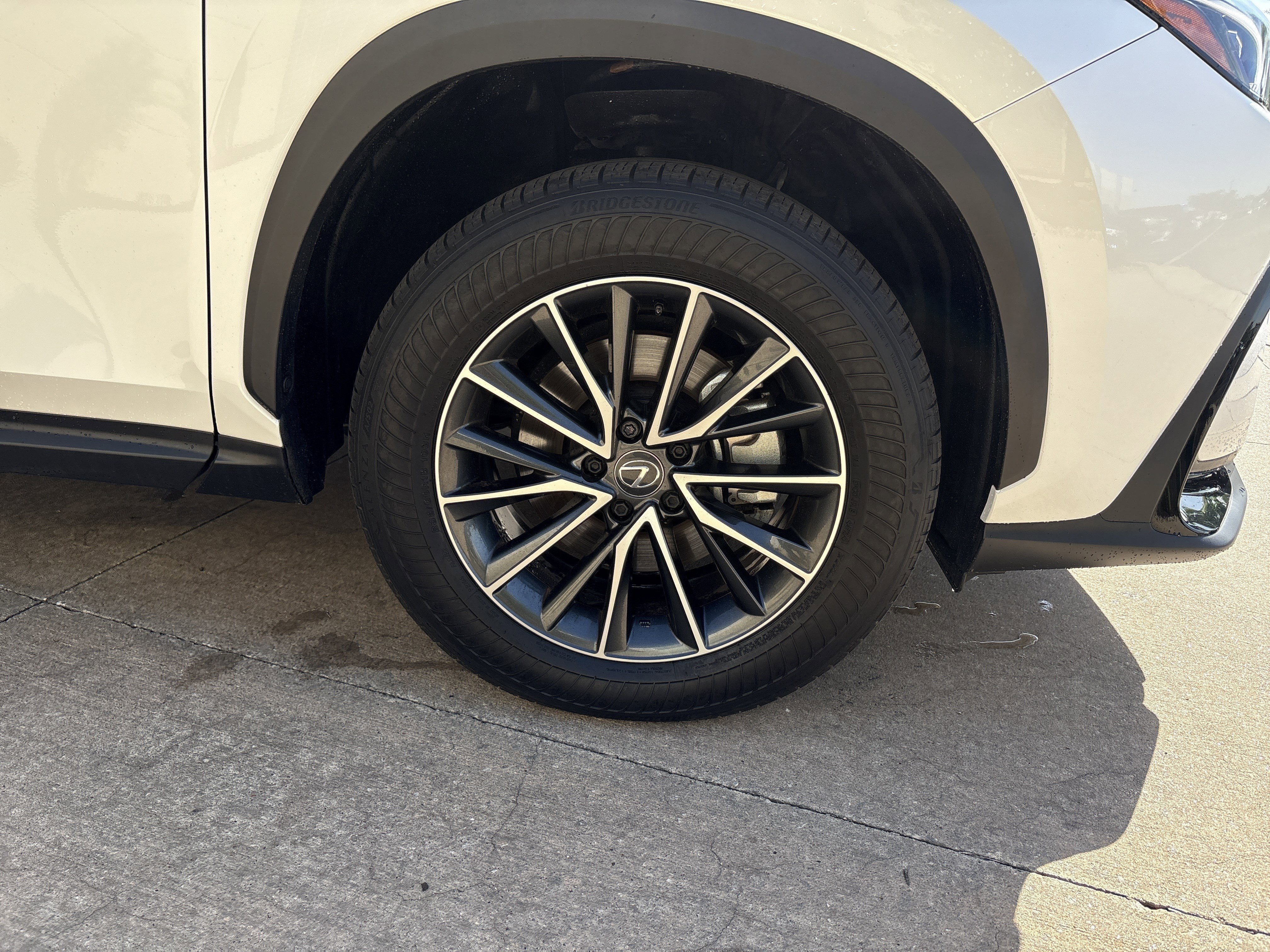 Certified 2025 Lexus NX 350 AWD w/ Accessory Package (Z2) image 13