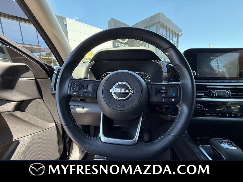 Used 2022 Nissan Pathfinder SV FWD image 19