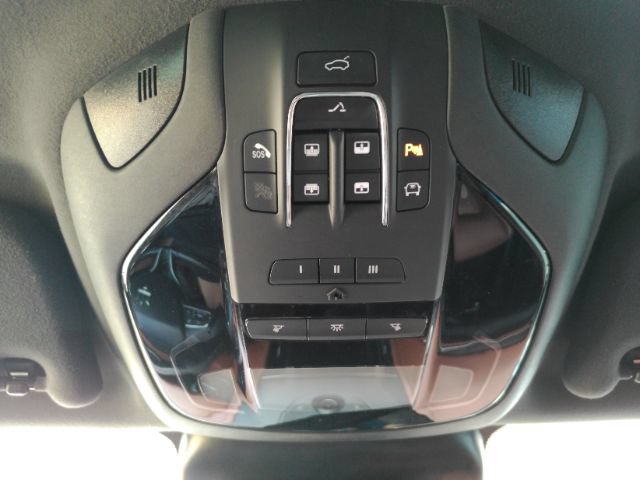 Used 2021 Maserati Levante AWD/4WD image 55