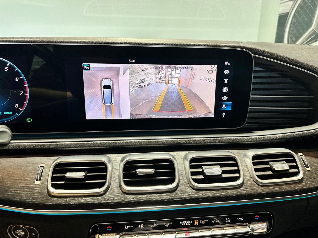 Certified 2023 Mercedes-Benz GLS 450 4MATIC image 25