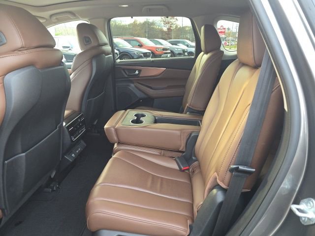 Used 2023 Acura MDX SH-AWD w/ Technology Package image 13