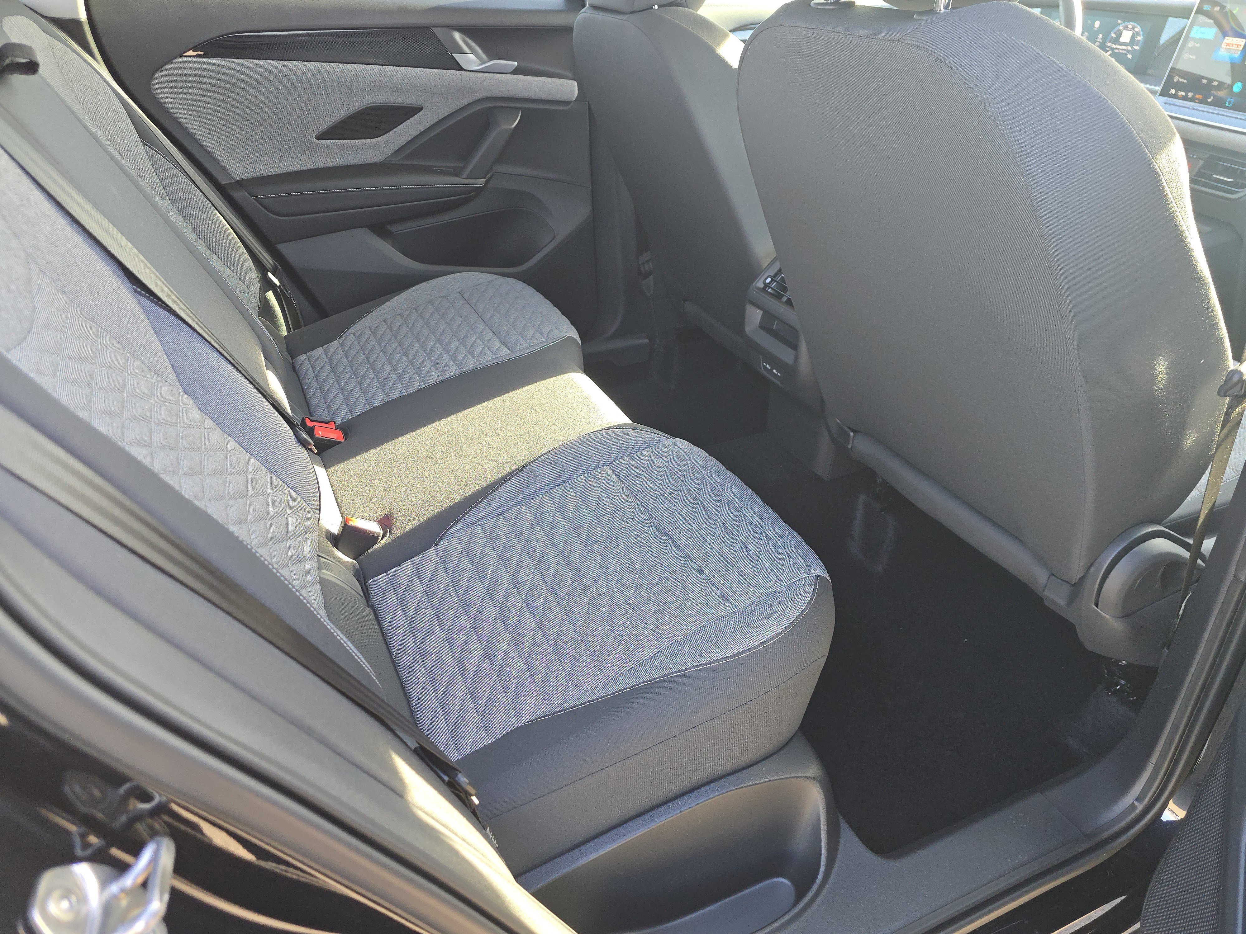 New 2026 Volkswagen Tiguan S image 14