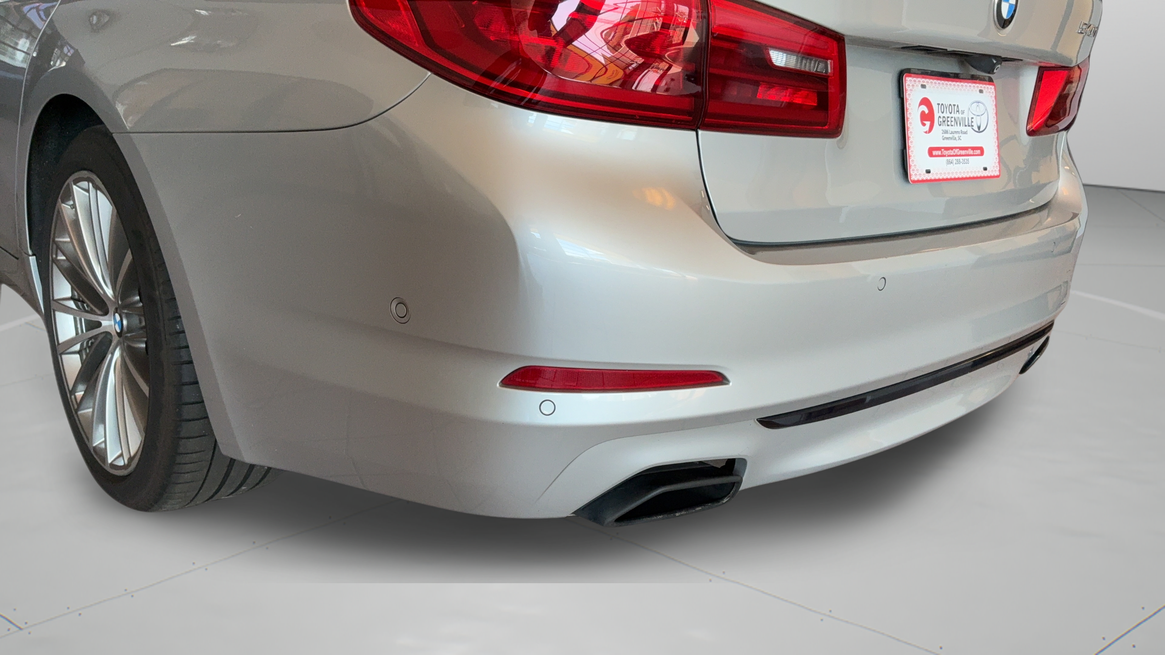 Used 2017 BMW 540i RWD image 47