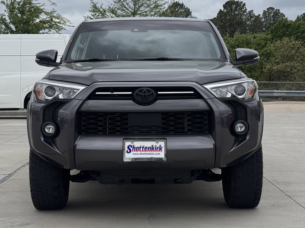 Used 2023 Toyota 4Runner SR5 Premium w/ Moonroof Package AWD/4WD image 6