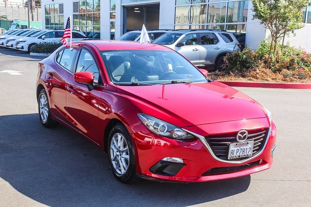 Used 2014 MAZDA MAZDA3 i Touring w/ Technology Package FWD image 3