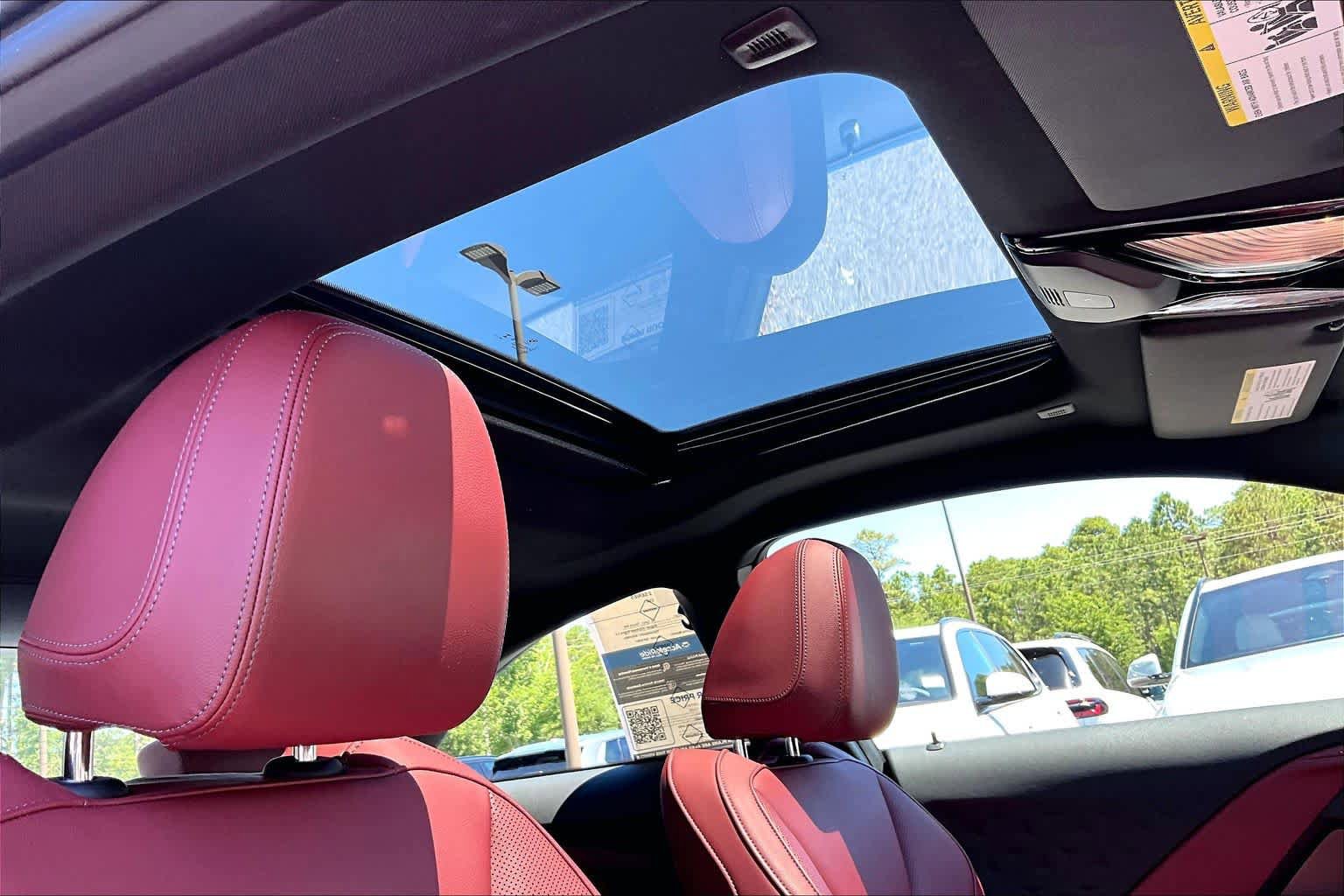 Certified 2025 BMW 230i Coupe w/ Premium Package RWD image 14