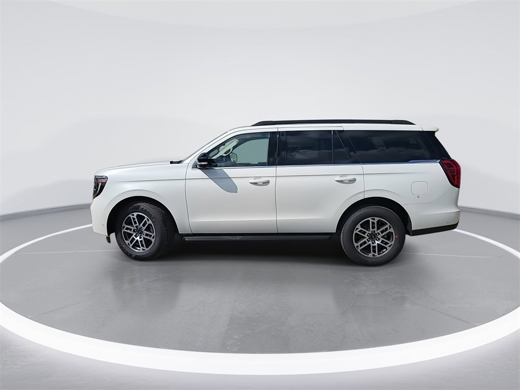 New 2025 Ford Expedition Active image 5