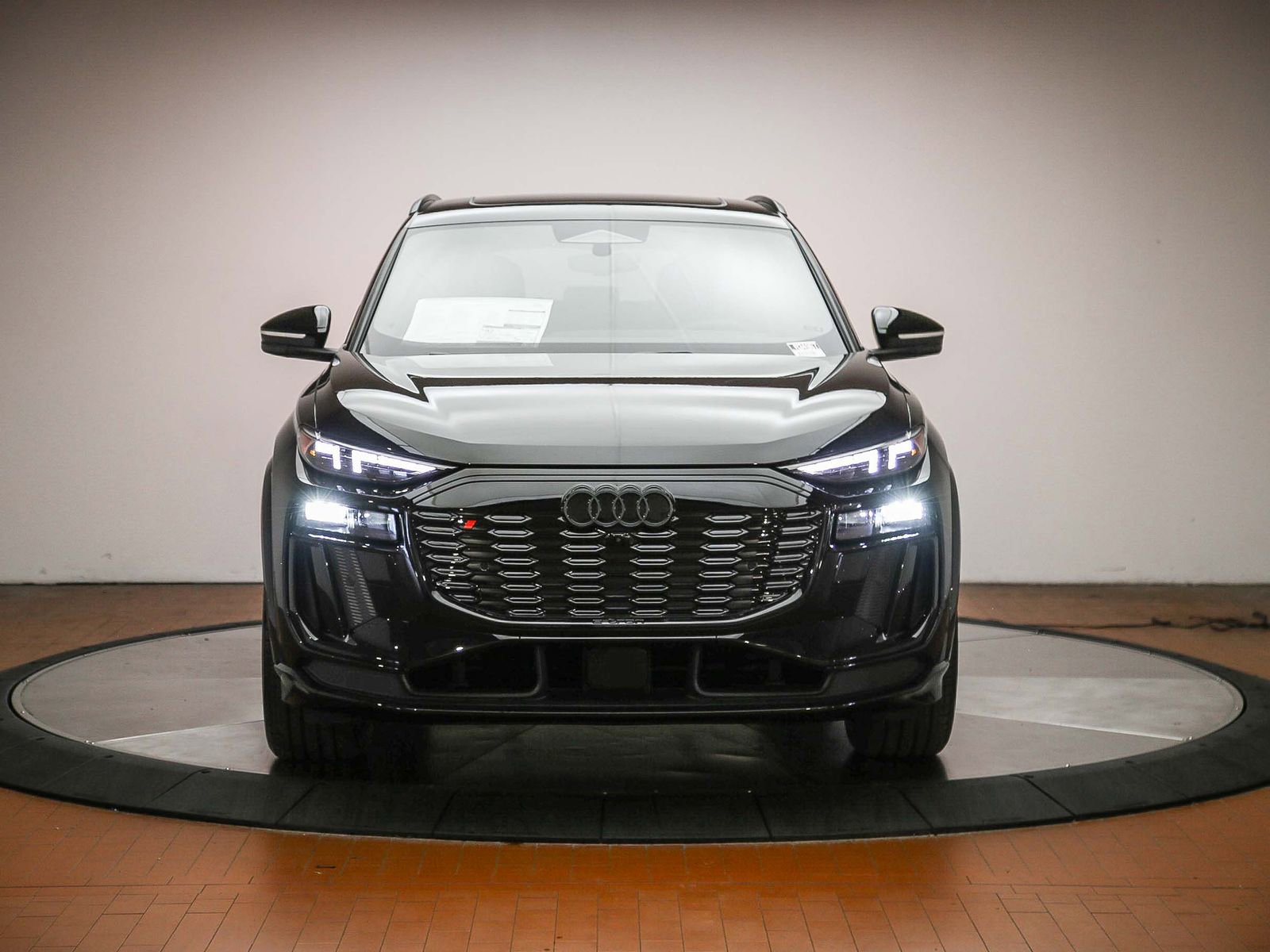 New 2027 Audi SQ6 e-tron Prestige AWD/4WD image 7