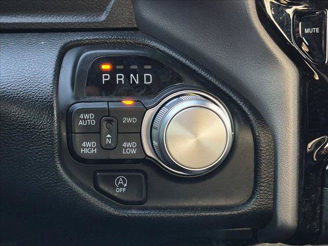 Used 2024 RAM 1500 Laramie AWD/4WD image 14