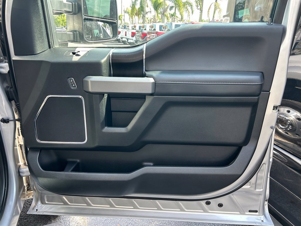 Used 2019 Ford F450 Platinum w/ Platinum Ultimate Package AWD/4WD image 43