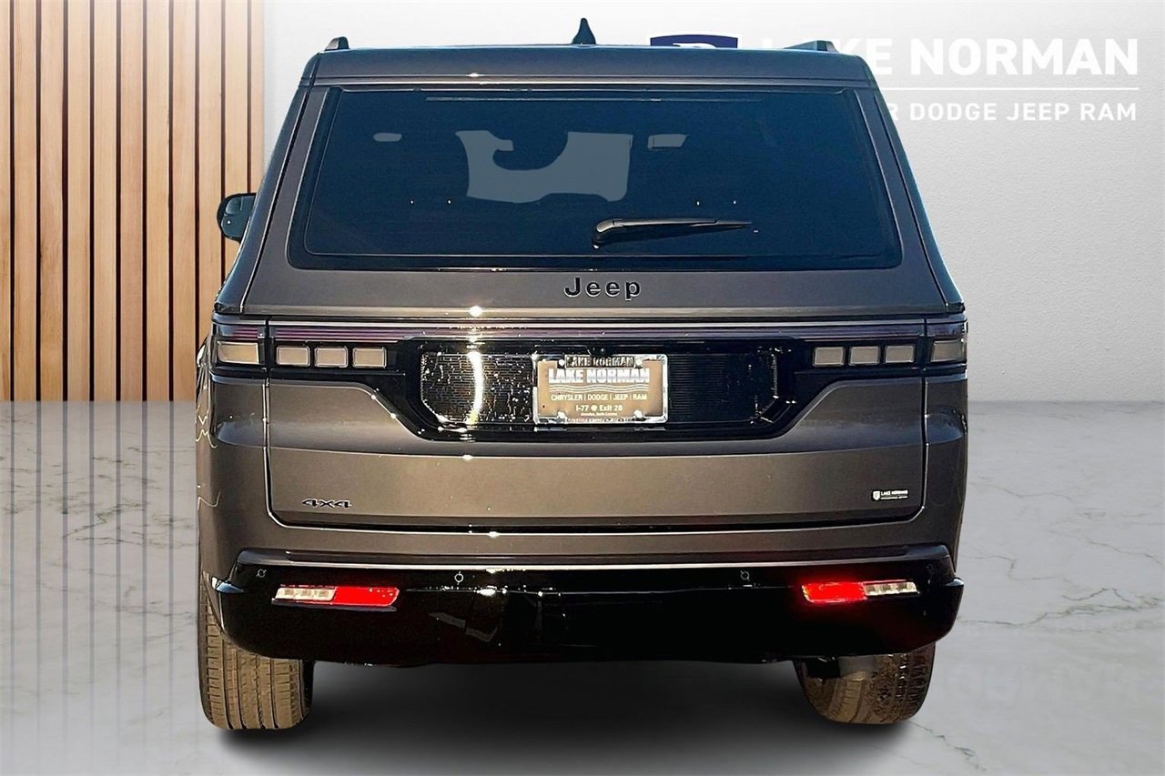 New 2026 Jeep Grand Wagoneer L Limited w/ Premium Group II image 8