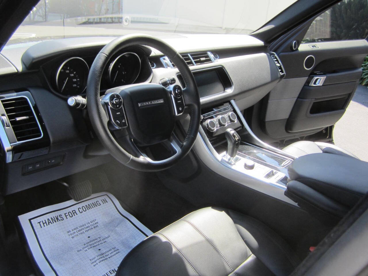 Used 2017 Land Rover Range Rover Sport HSE image 26