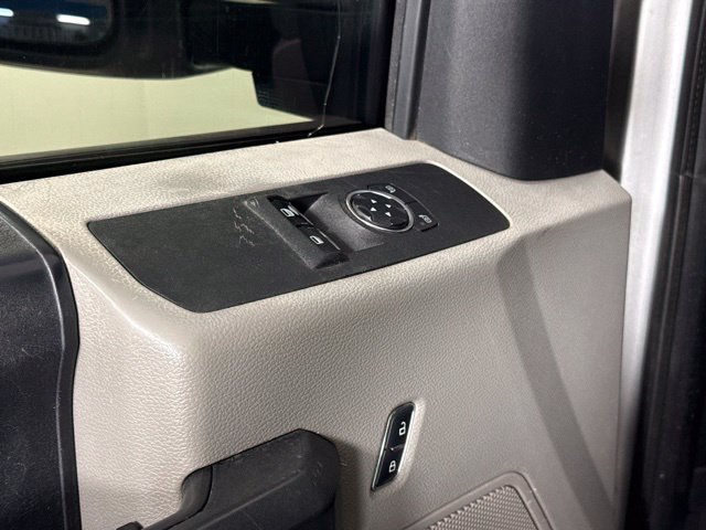 Used 2017 Ford F250 XL w/ Power Equipment Group AWD/4WD image 14
