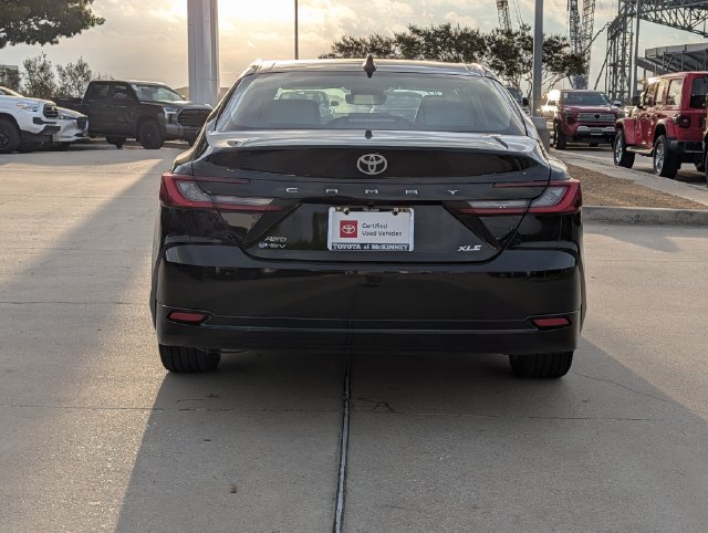 Used 2026 Toyota Camry XLE AWD/4WD image 7
