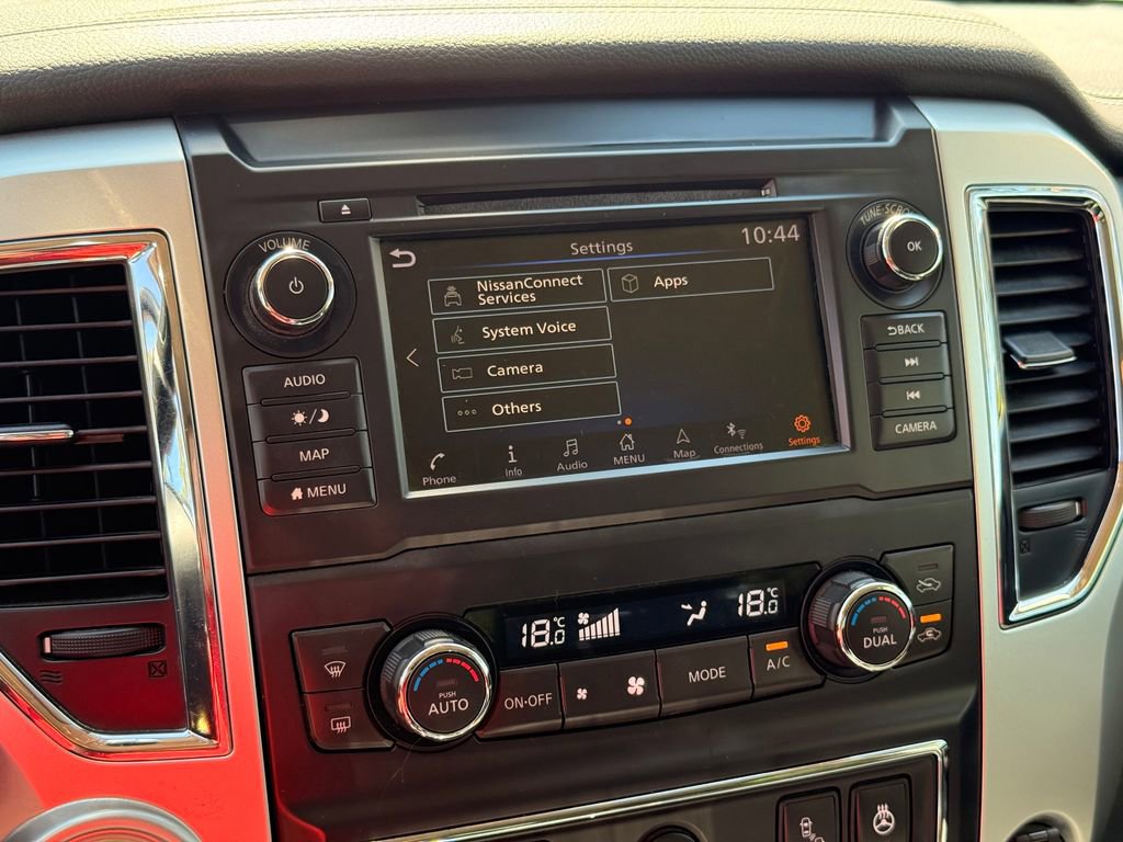 Used 2019 Nissan Titan PRO-4X AWD/4WD image 17