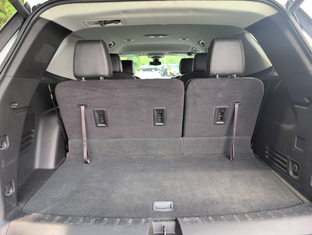 Used 2019 Chevrolet Traverse RS FWD image 5