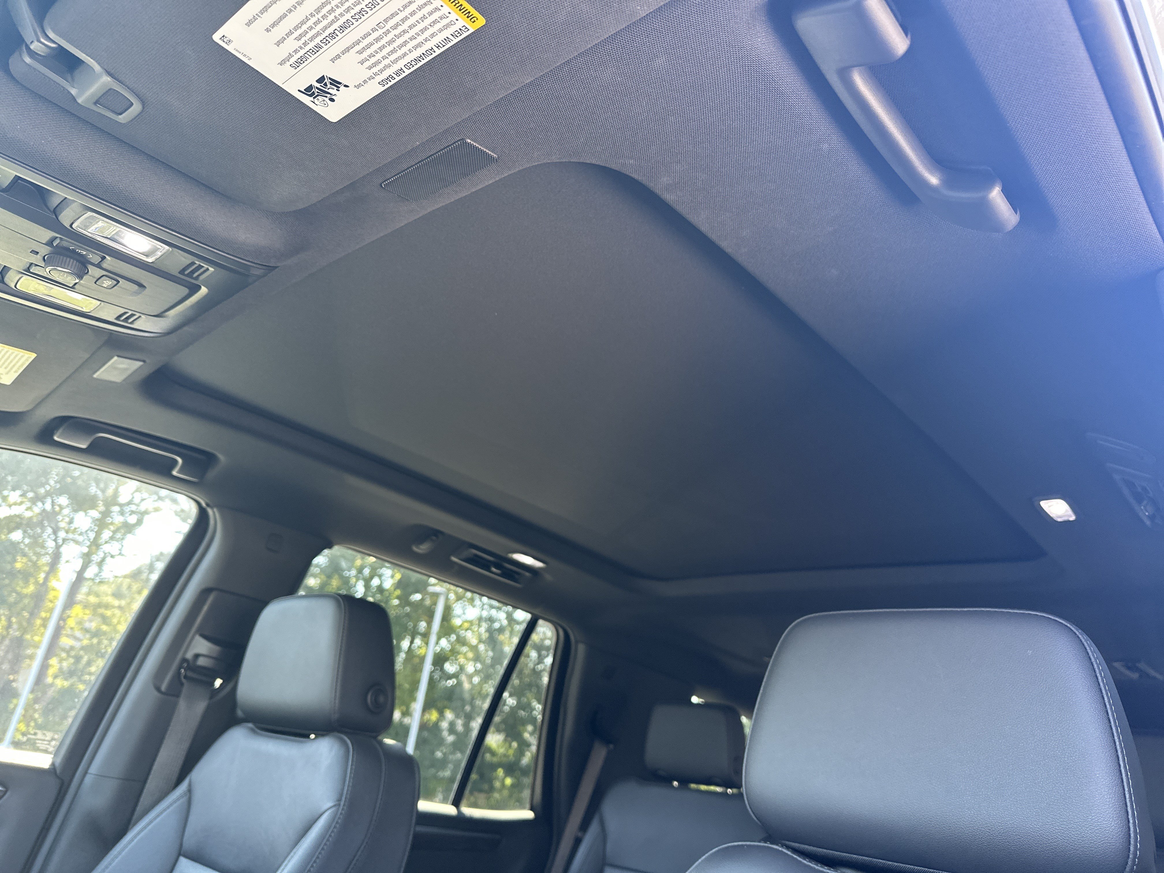 Used 2025 Chevrolet Tahoe Z71 w/ Comfort Package AWD/4WD image 28