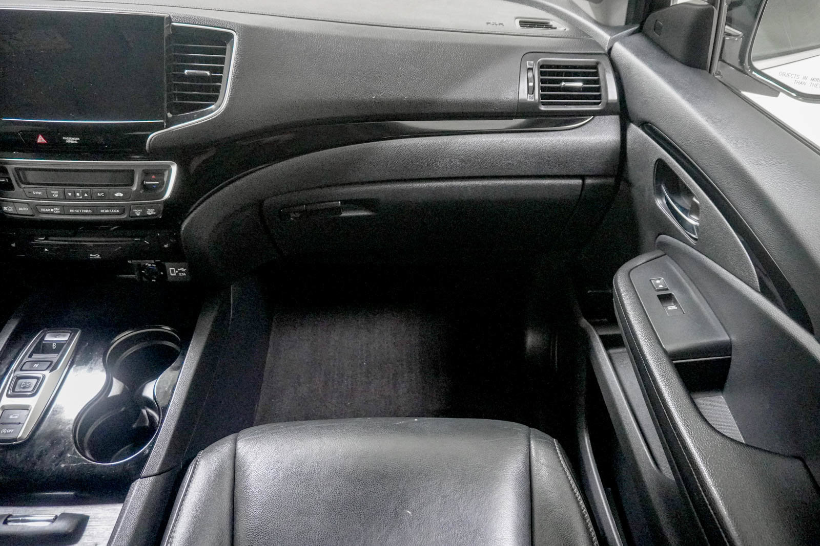 Used 2019 Honda Pilot Touring image 31