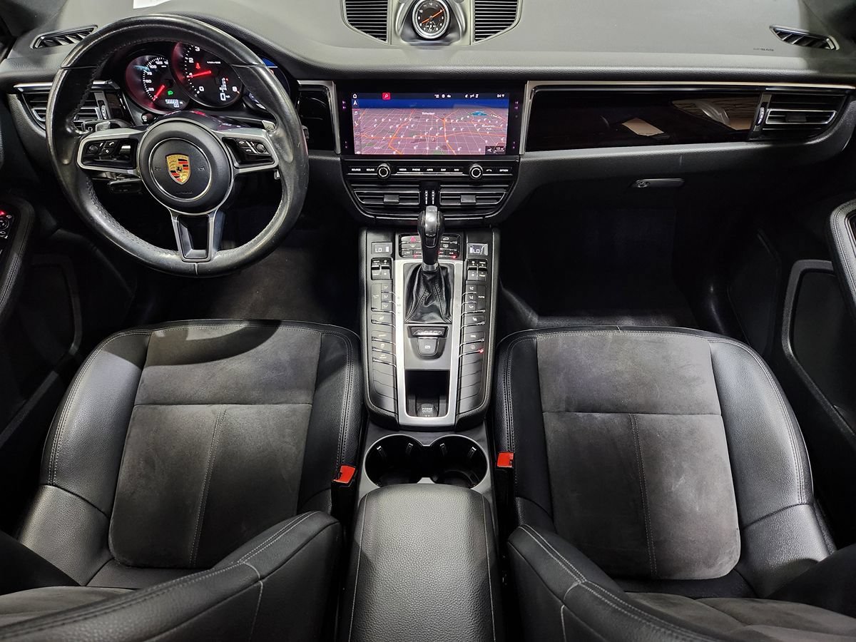 Used 2020 Porsche Macan AWD/4WD image 47