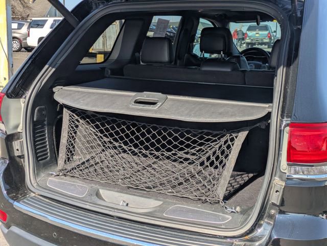 Certified 2017 Jeep Grand Cherokee Limited image 28