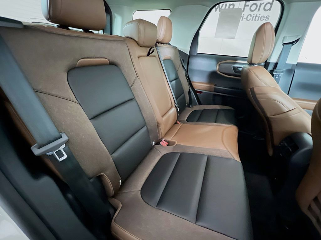 New 2025 Ford Bronco Sport Outer Banks w/ Outer Banks Tech Package+ image 17