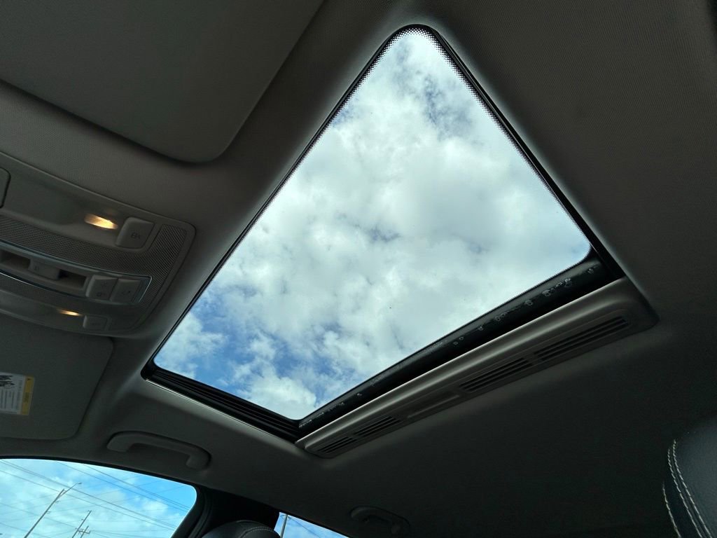 Used 2015 Mercedes-Benz ML 350 4MATIC image 34