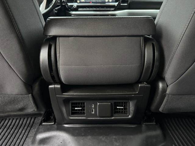 Used 2024 GMC Sierra 3500 SLE w/ SLE Convenience Package AWD/4WD image 21