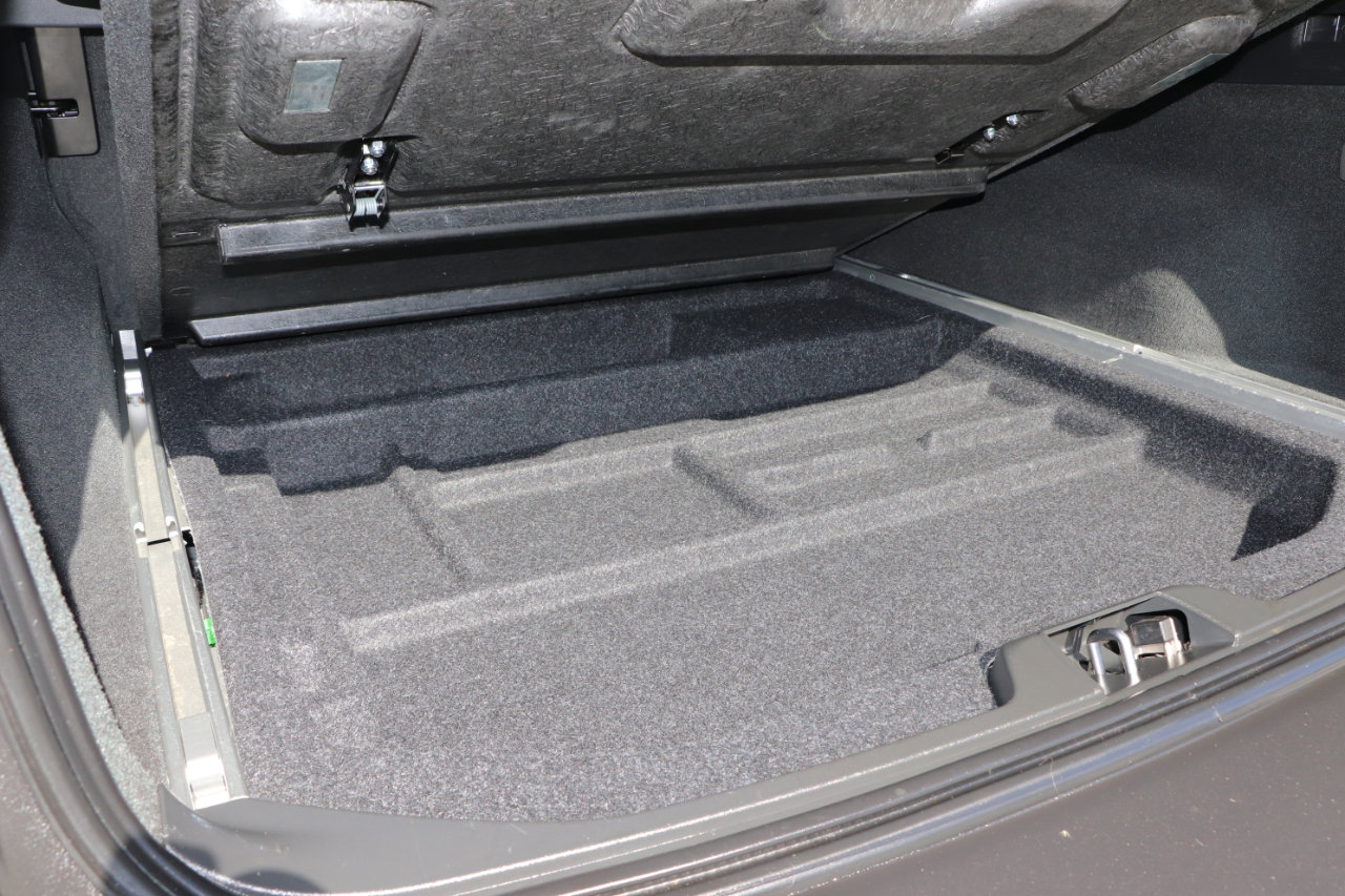 Used 2016 Volvo XC70 T5 Platinum w/ Climate Package image 8