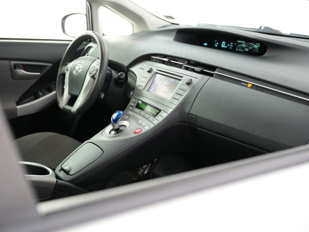 Used 2012 Toyota Prius Three image 48