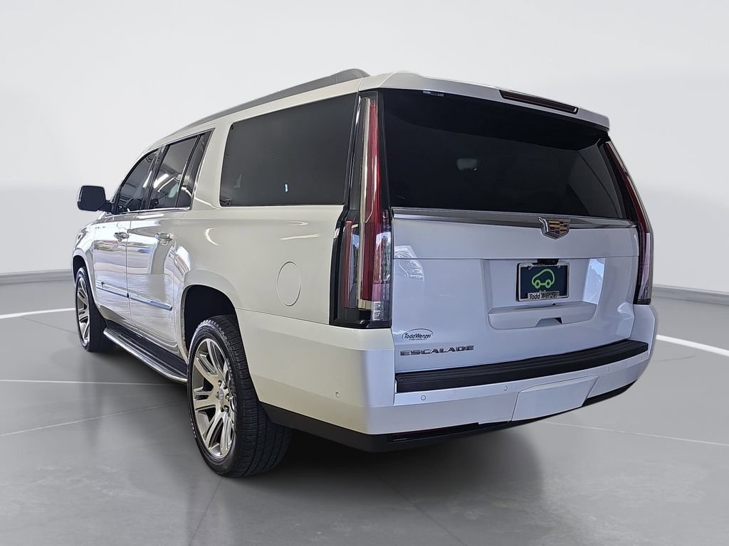Certified 2018 Cadillac Escalade ESV Luxury AWD/4WD image 6