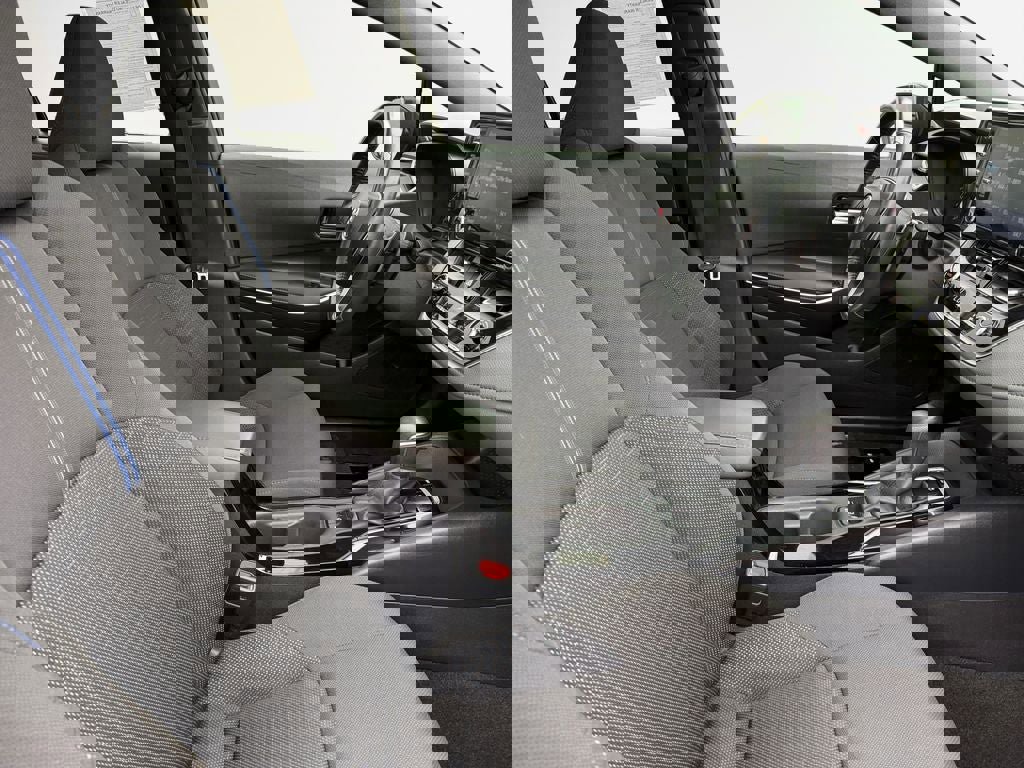 Used 2021 Toyota Corolla SE w/ SE Premium Package image 27