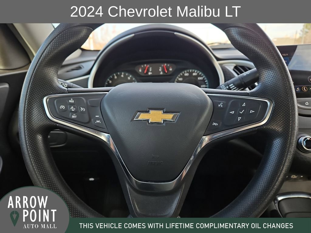 Used 2024 Chevrolet Malibu LT image 27