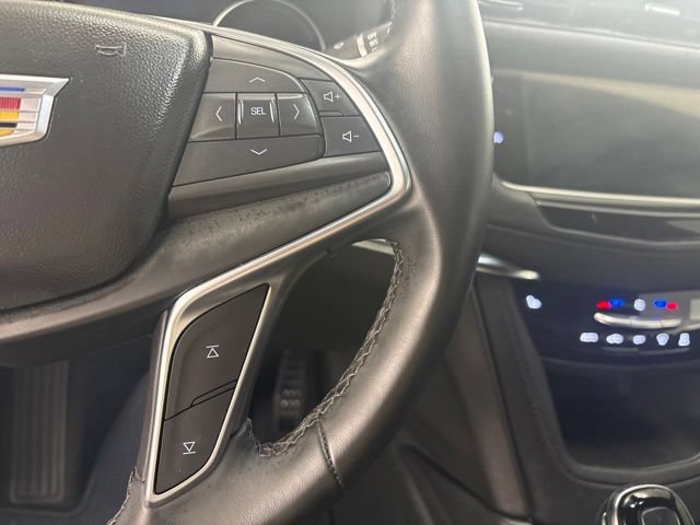 Used 2025 Cadillac XT5 Luxury FWD image 21