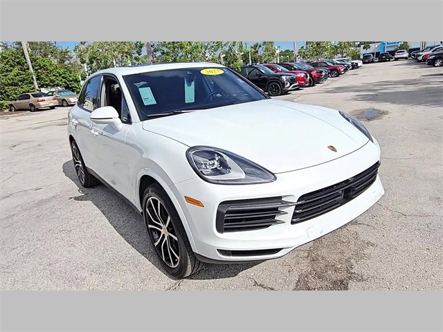 Used 2023 Porsche Cayenne image 28