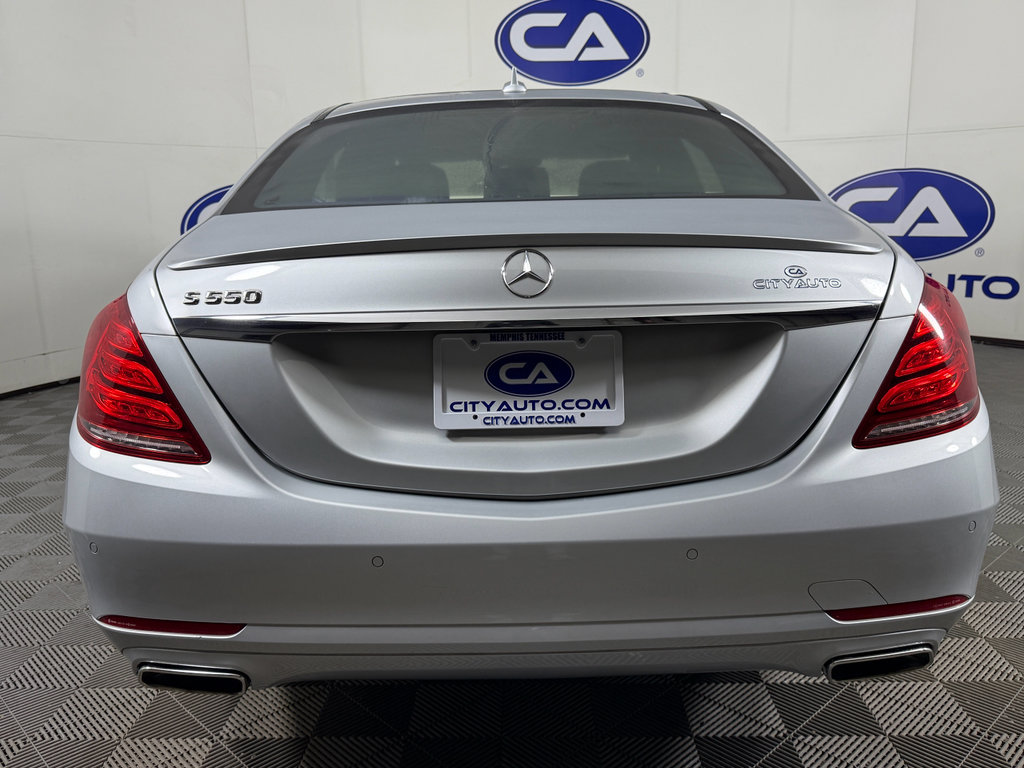 Used 2015 Mercedes-Benz S 550 Sedan image 5