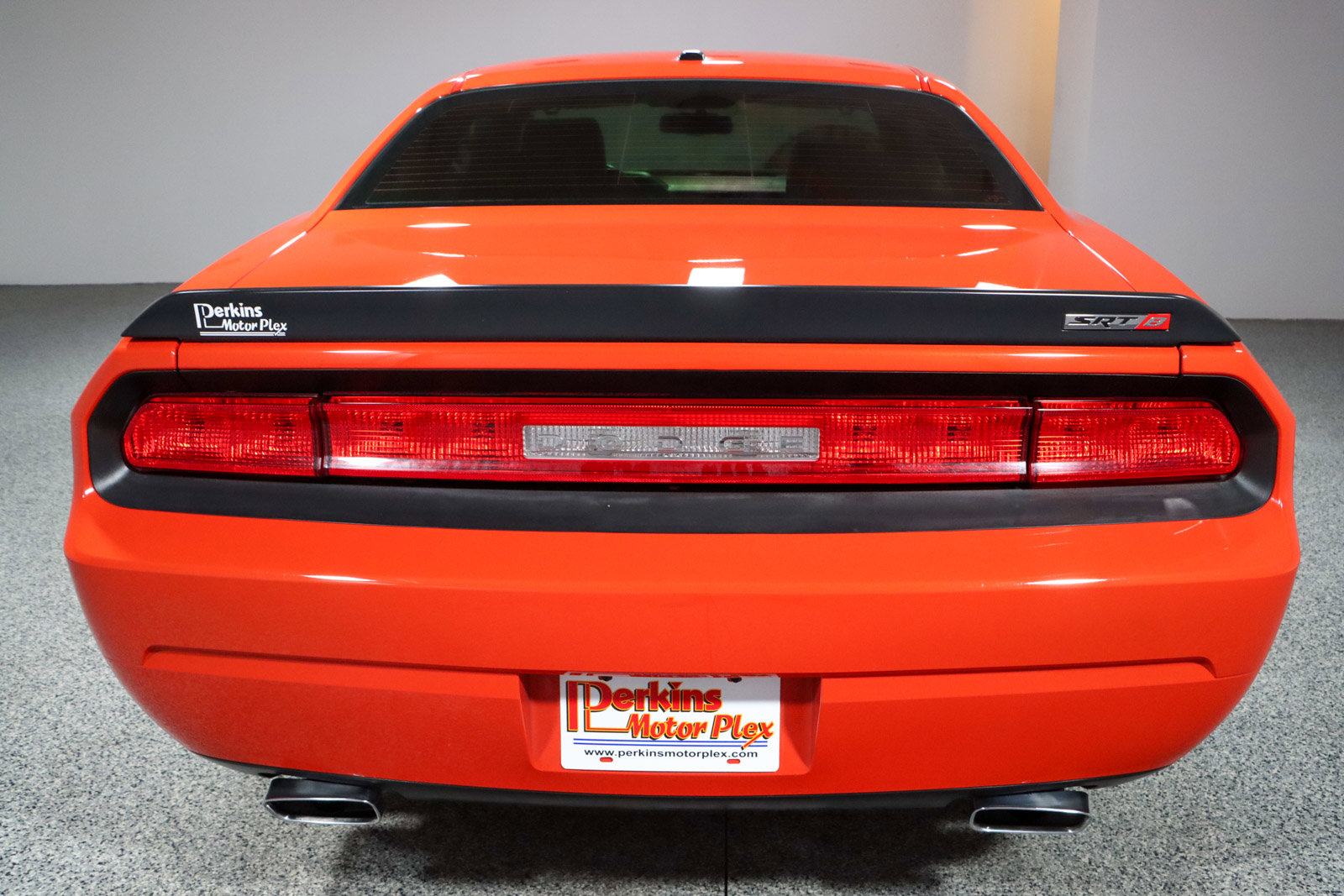 Used 2010 Dodge Challenger SRT8 image 8