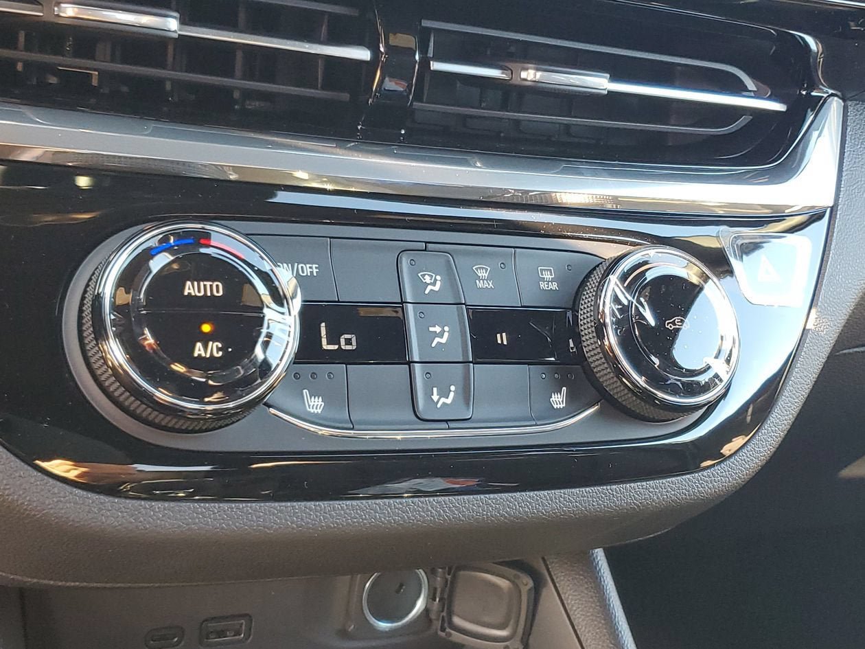 New 2026 Buick Envista Sport Touring w/ Convenience I Package FWD image 22
