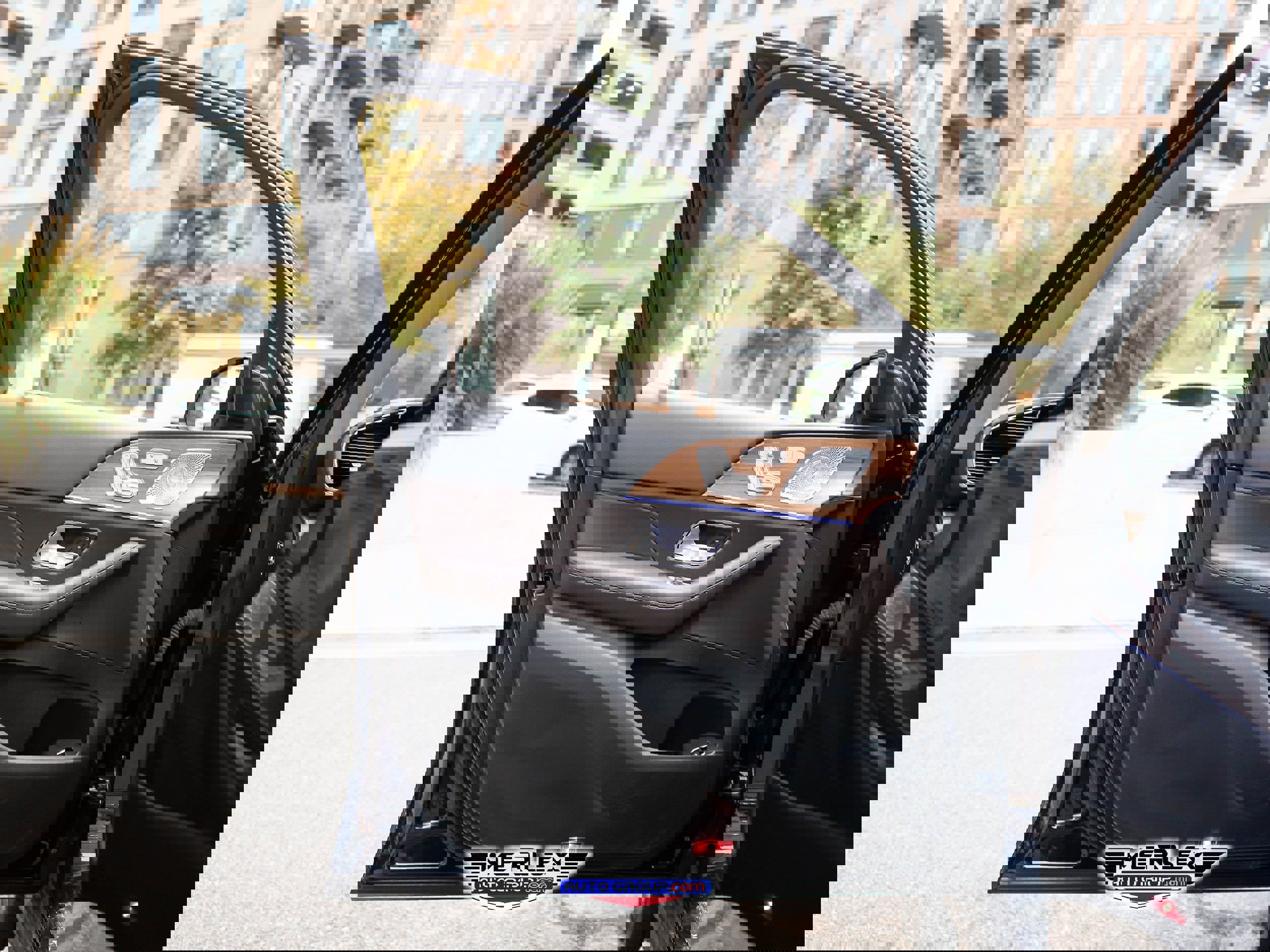 Used 2021 Mercedes-Benz GLE 350 350 4MATIC w/ Premium Package image 38