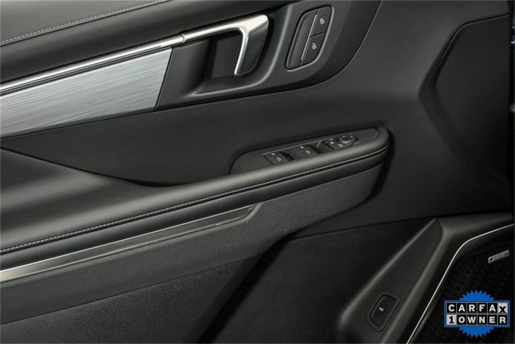 Certified 2025 Buick Enclave Preferred image 9