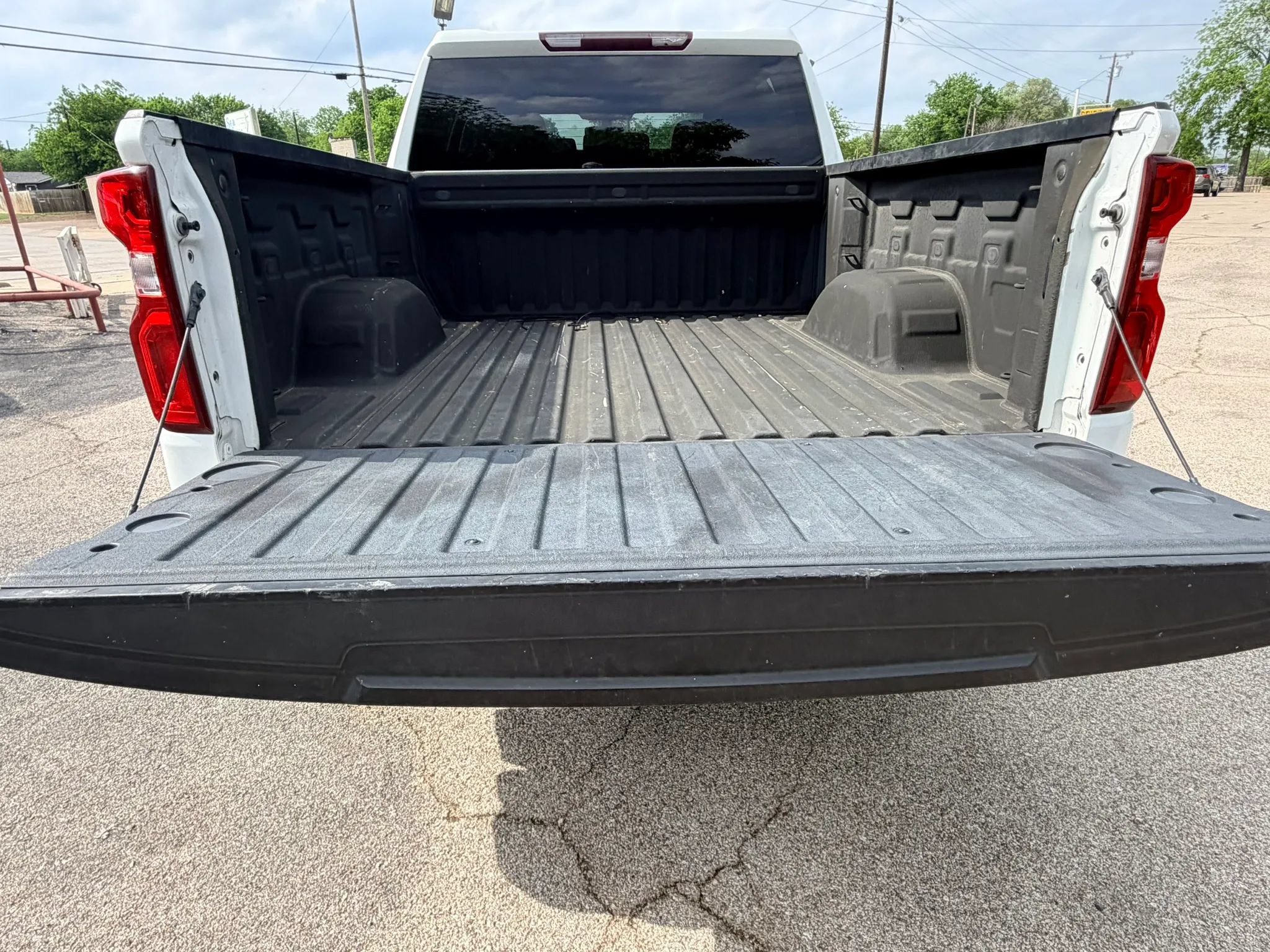 Used 2021 Chevrolet Silverado 1500 LT Trail Boss AWD/4WD image 3