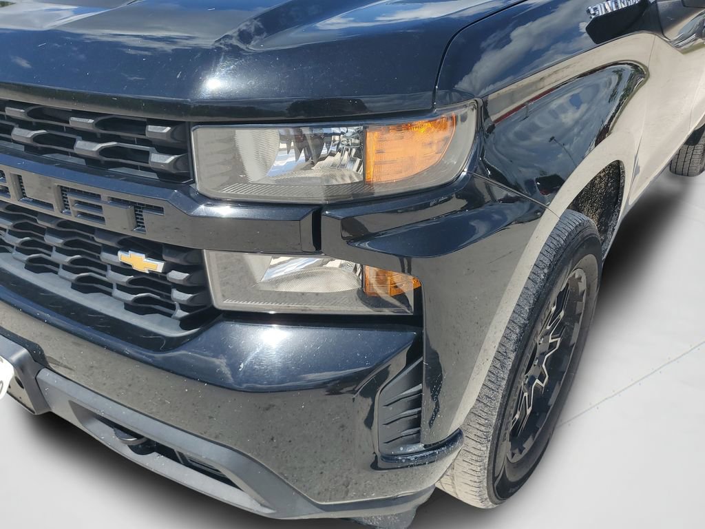 Used 2021 Chevrolet Silverado 1500 Custom image 24
