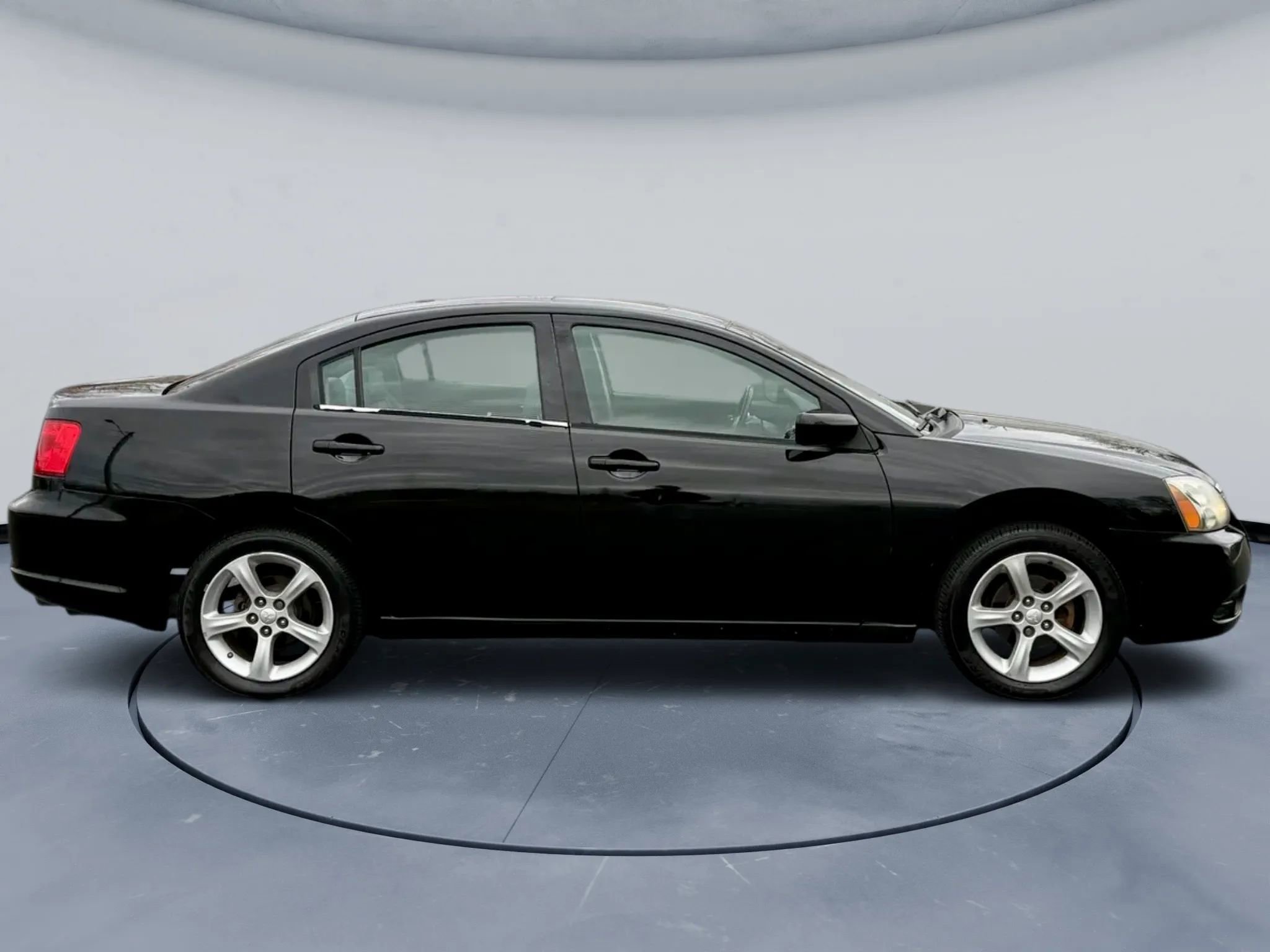 Used 2009 Mitsubishi Galant ES image 5