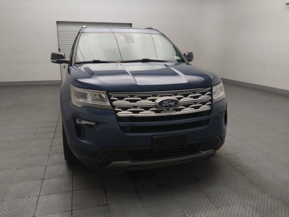 Used 2019 Ford Explorer XLT w/ Equipment Group 202A FWD image 14