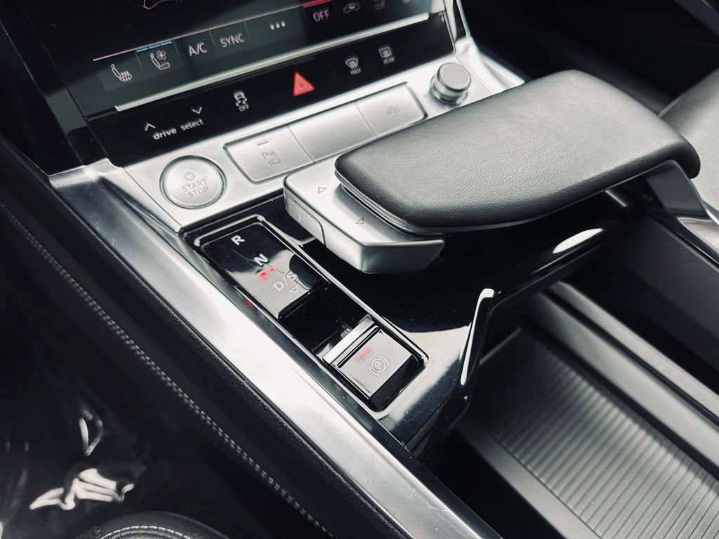 Used 2019 Audi e-tron Premium Plus w/ Cold Weather Package AWD/4WD image 33