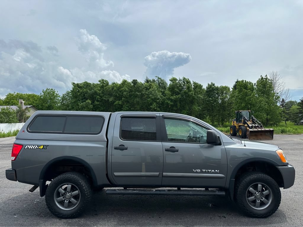 Used 2014 Nissan Titan PRO-4X AWD/4WD image 10