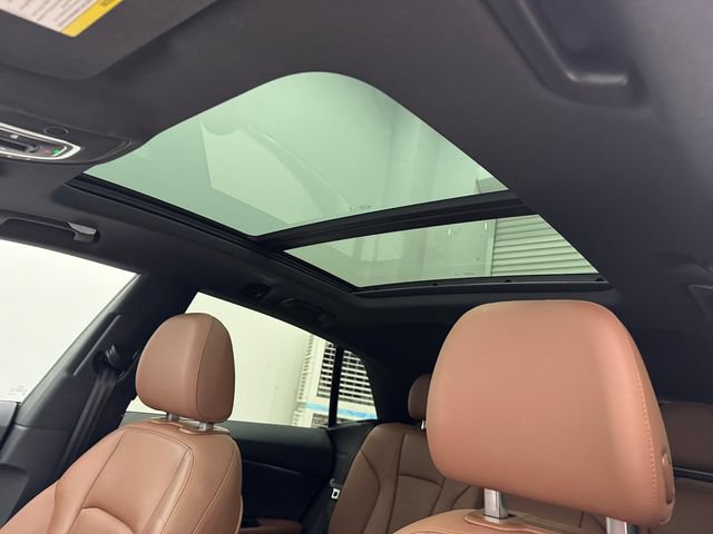 Used 2020 Audi Q8 Premium w/ Black Optic Package AWD/4WD image 5