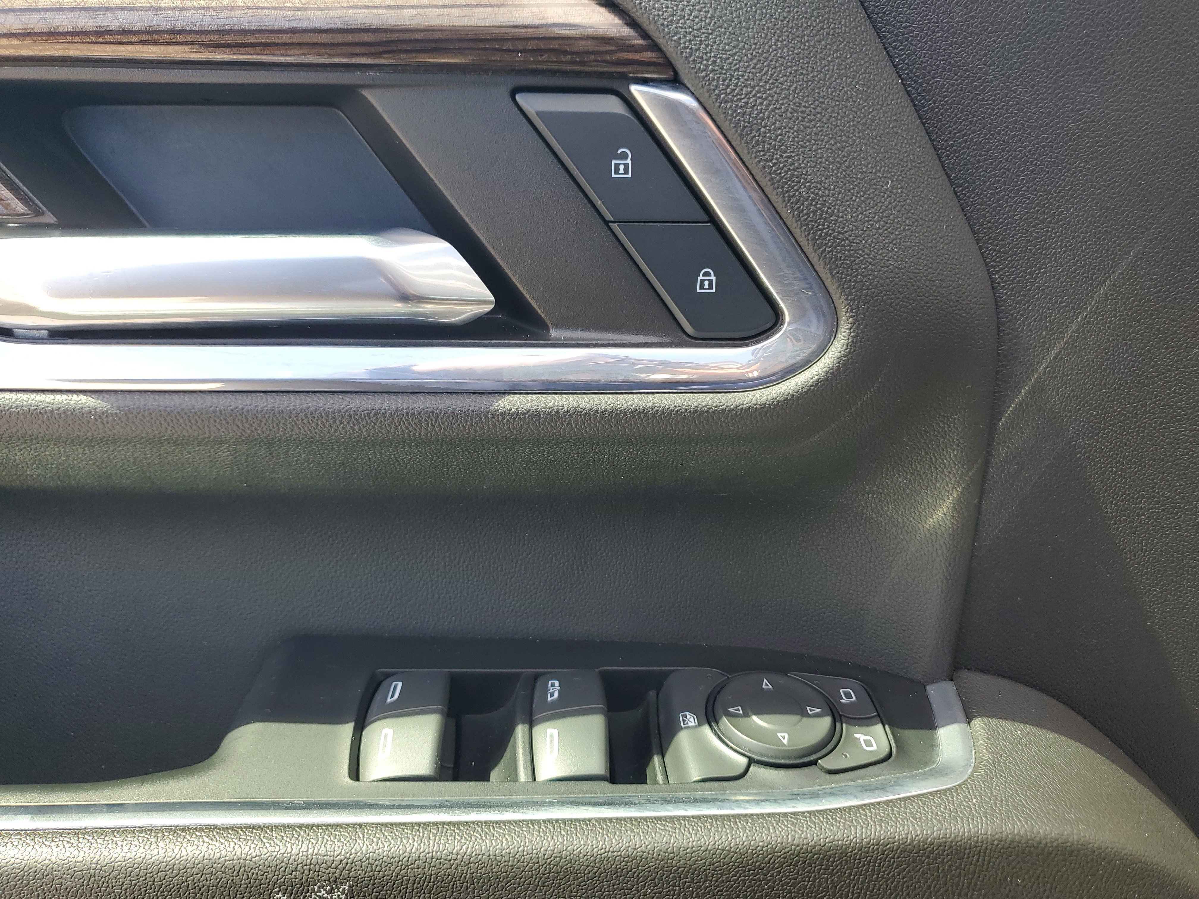 Used 2024 Chevrolet Silverado 2500 LT image 25