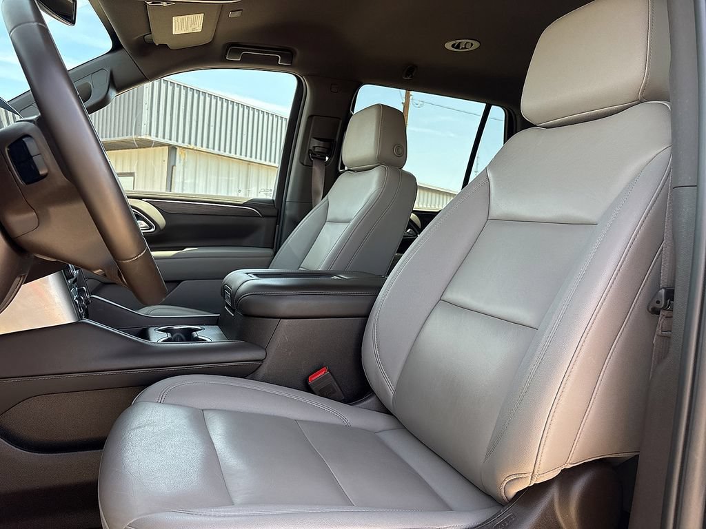 Used 2024 Chevrolet Tahoe LT RWD image 19