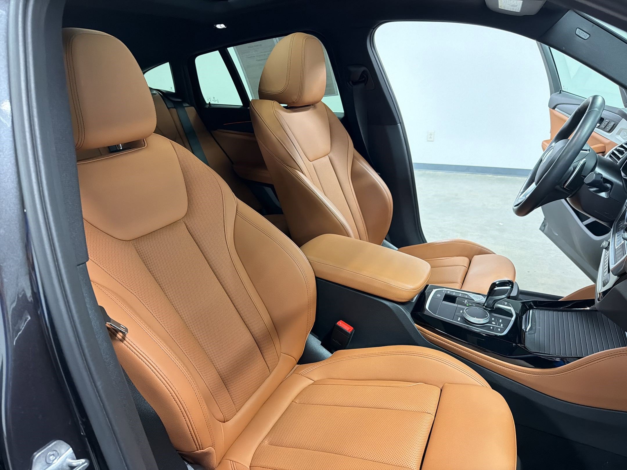 Certified 2023 BMW X4 xDrive30i w/ Premium Package image 31