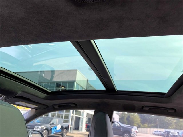 Used 2021 Audi RS Q8 w/ Carbon Optic Package image 11